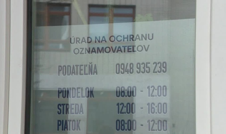 Transformáciu ÚOO na nový úrad posunuli poslanci do 2. čítania