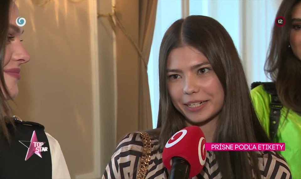 PRÍSNE PODĽA ETIKETY