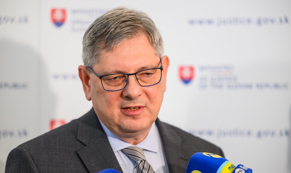 Vláda pripúšťa nárast krádeží. Do Trestného zákona vracia tzv. horalkový paragraf