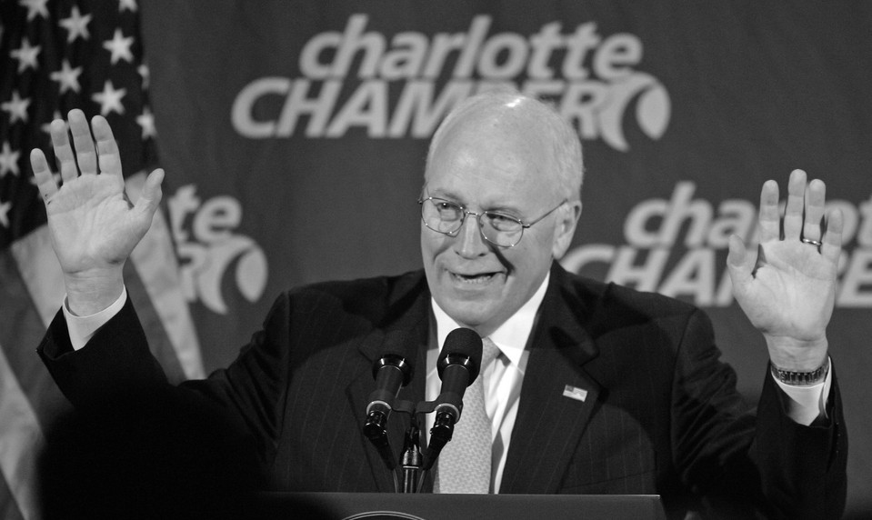 Zomrel bývalý americký viceprezident Dick Cheney, architekt vojny proti terorizmu