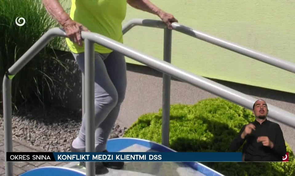 KONFLIKT MEDZI KLIENTMI DSS