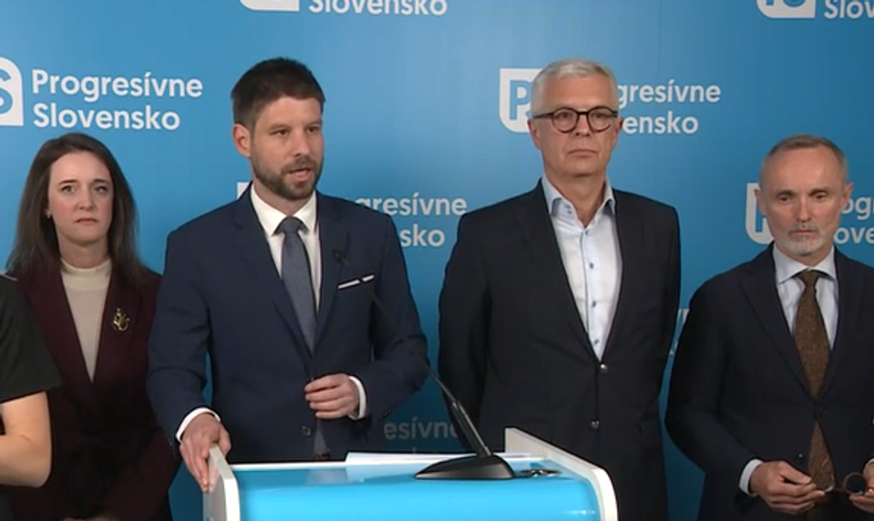 Trestné oznámenie aj výzva Ficovi: PS žiada hlavy za pochybné ruské radary na slovenských cestách