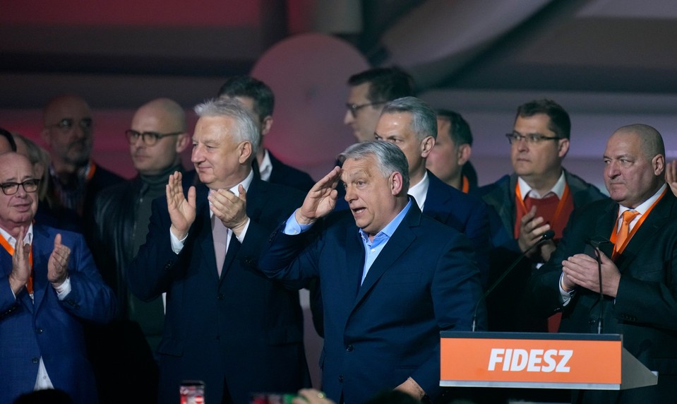 Pozrite si celý prejav Viktora Orbána, v ktorom priznal porážku vo voľbách