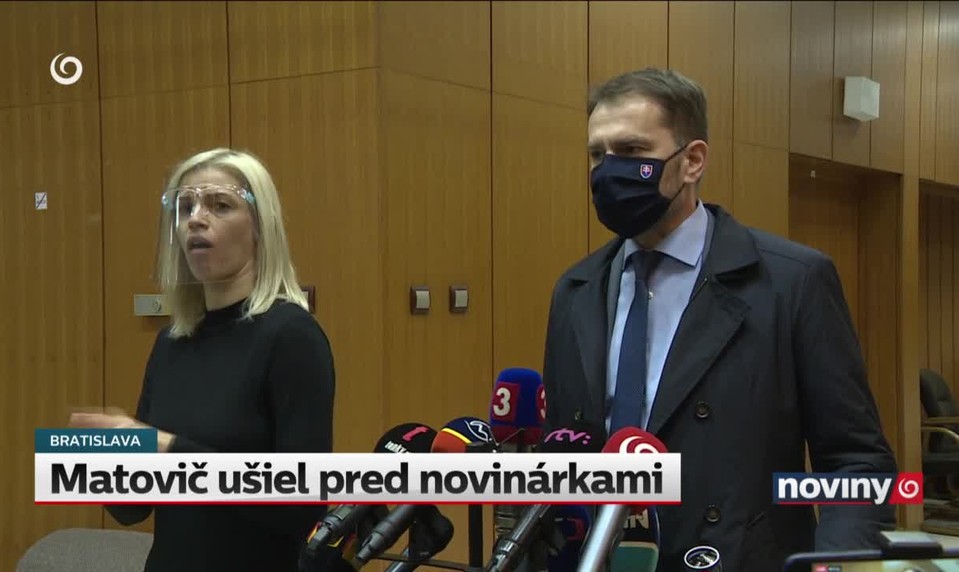 Matovič ušiel pred novinárkami