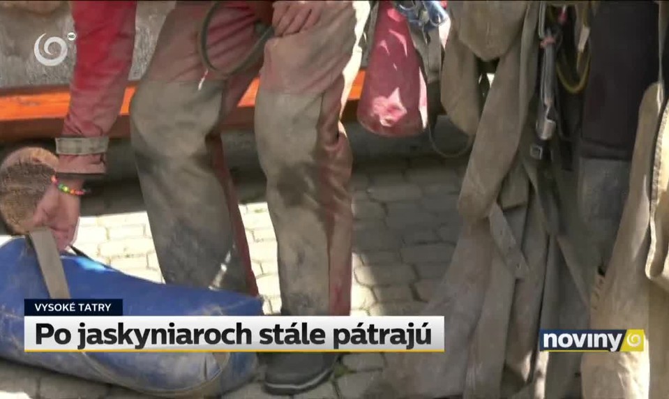 Po jaskyniaroch stále pátrajú