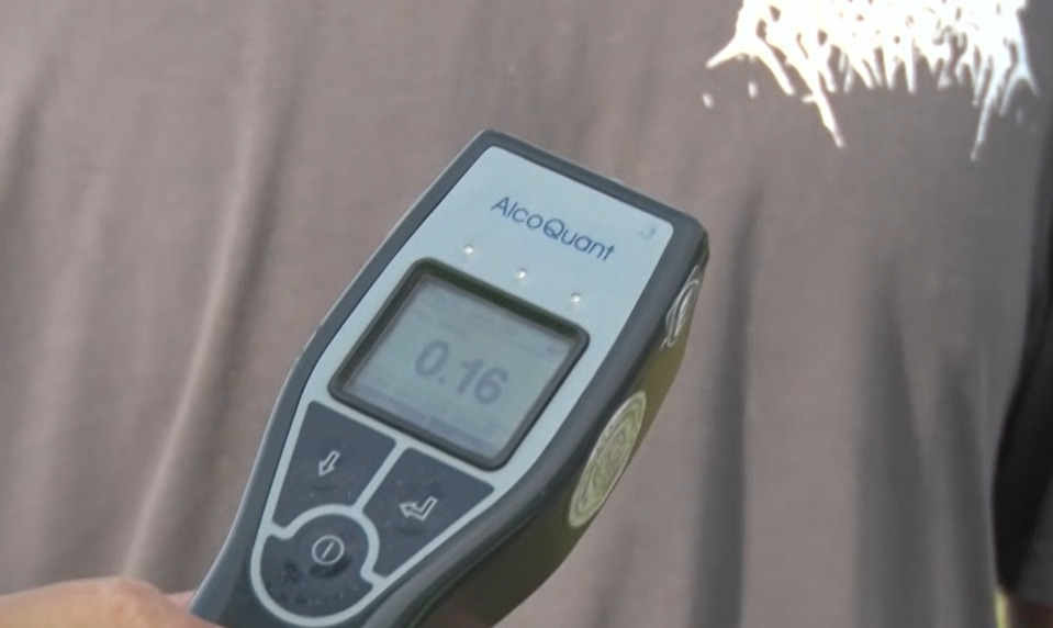 Počas jedného víkendu len v Nitrianskom kraji skončilo v cele sedem opitých vodičov