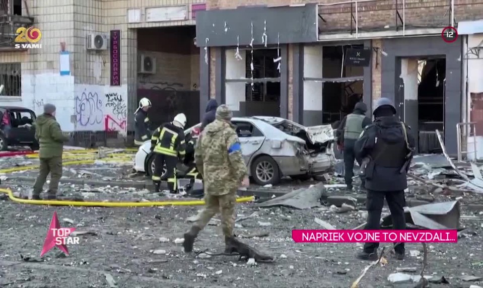 NAPRIEK VOJNE TO NEVZDALI...