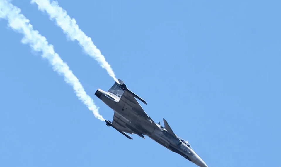VIDEO: V Maďarsku sa zrútila stíhačka Gripen
