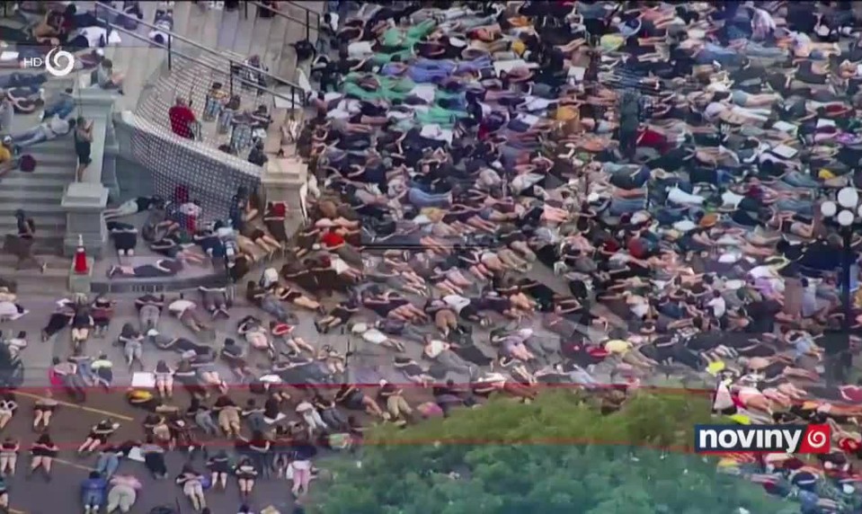 Obeť policajtov mala koronavírus