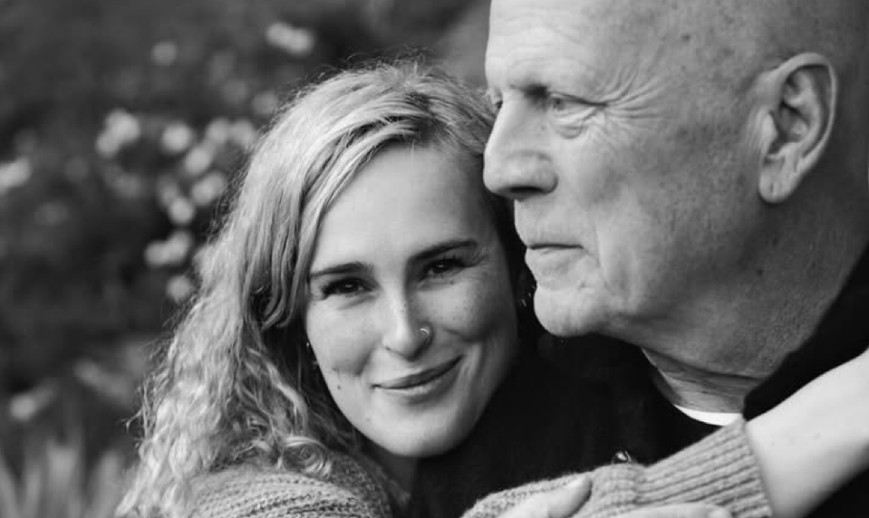Dcéra Brucea Willisa podstúpila testy rizika Alzheimera! Viac ako výsledok ju ale trápi stav jej otca!
