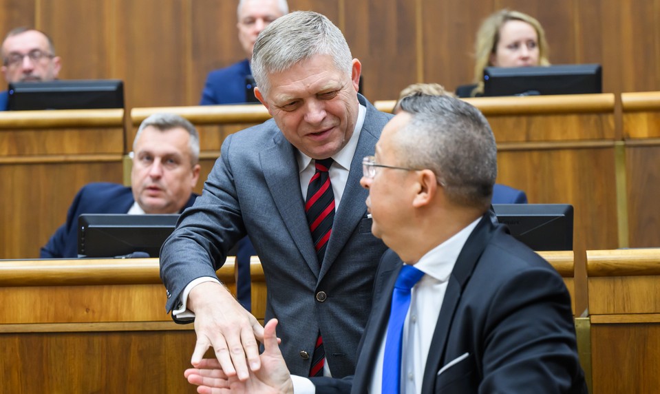 Vláda odklepka návrh rozpočtu na rok 2027. Deficit má dosiahnuť takmer 7,5 miliardy eur