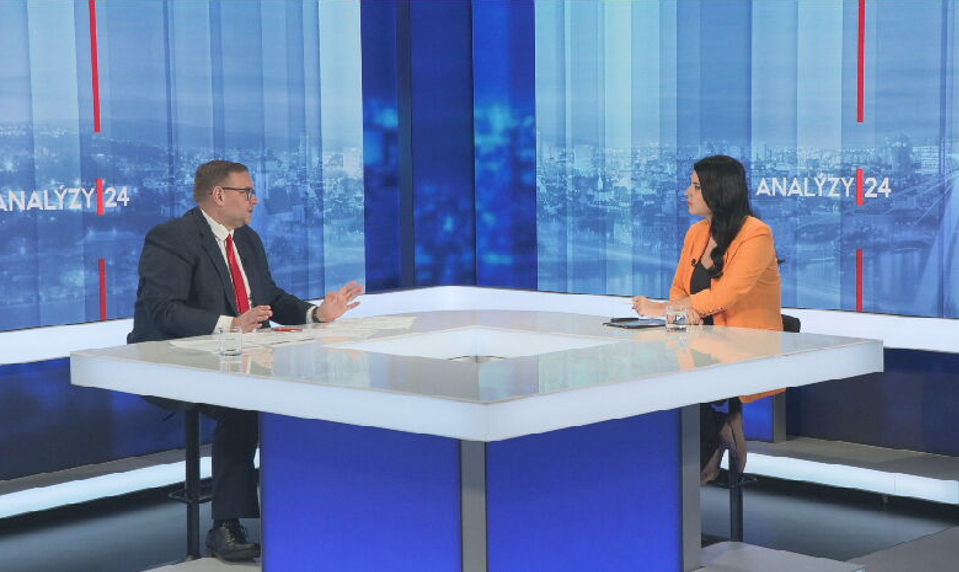 Analýzy 24: Skoro 30 rokov samosprávnych volieb sme porušovali ústavné právo, tvrdí Dobrovodský