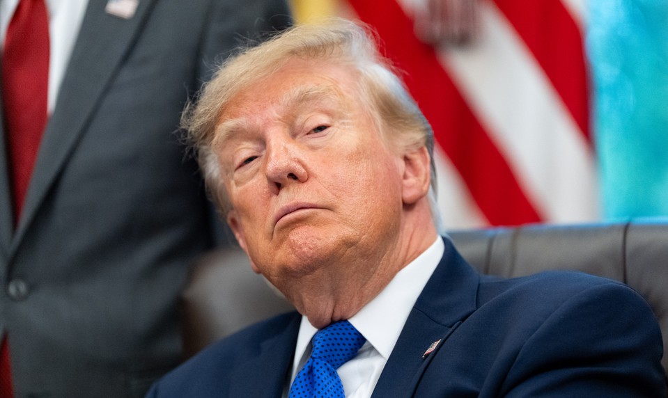Trump sa pri útoku na Venezuelu radil s AI: Chatbot Grok mal predpovedať reakciu ľudí