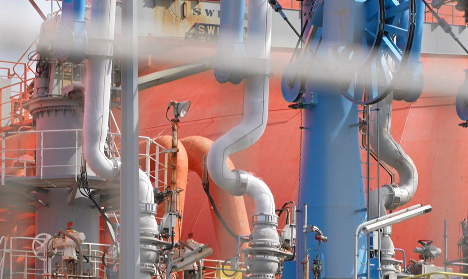 EÚ chce zablokovať dovoz ruského plynu od januára, Smer varuje pred katastrofou