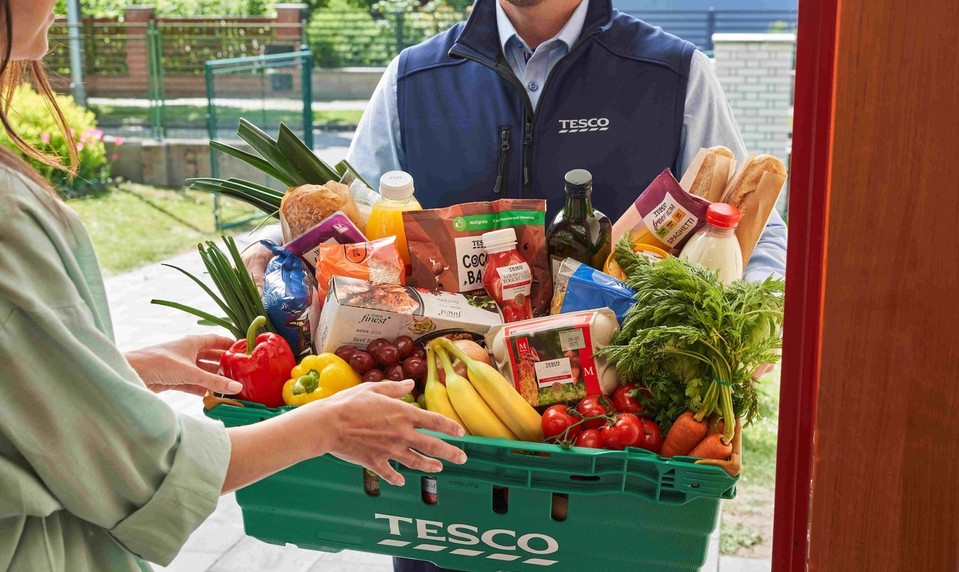 Tesco rozširuje online nákupy na Kysuciach. Potraviny až k dverám si môže objednať už 4,33 milióna Slovákov