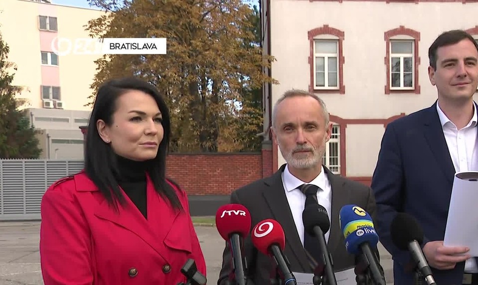 Tlačová beseda PS o stave vojenských objektov