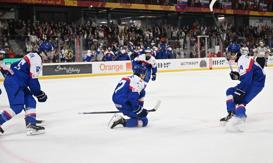Slovensko je vo FINÁLE domácich Majstrovstiev sveta v hokeji
