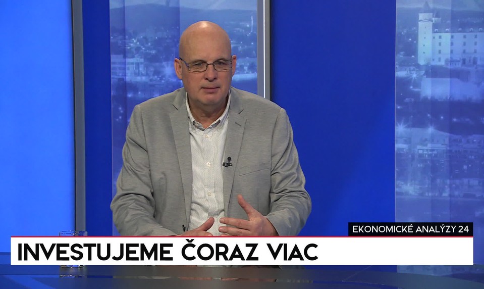 Ekonomické Analýzy 24: Slováci majú najviac peňazí v akciových fondoch, tvrdí Vlček