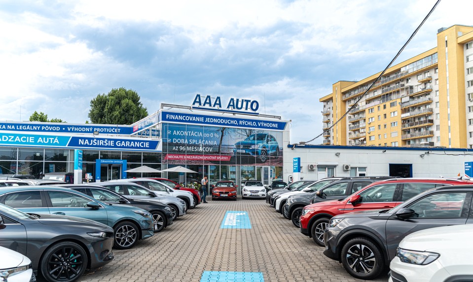 AAA AUTO má za sebou najúspešnejší rok v histórii, predalo viac ako 111-tisíc vozidiel