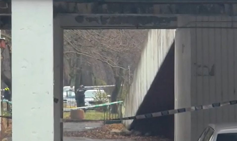 V areáli škôlky našli obeseného muža, okolnosti úmrtia sú predmetom vyšetrovania