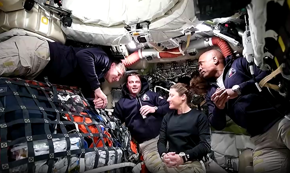 Artemis 2 a kľúčový krok: Loď Orion sa odpútala od orbity Zeme a mieri k Mesiacu