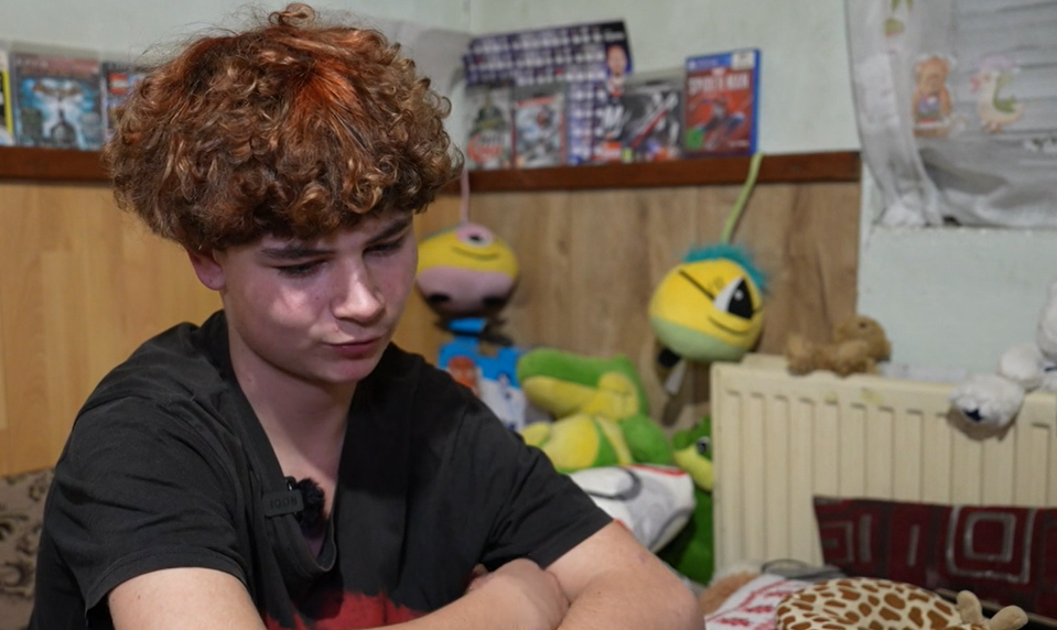 Darované Vianoce: Má len 14 rokov, no je hlavou rodiny. Silný príbeh chlapca z Michaloviec