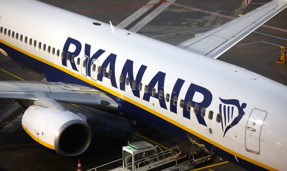 Dráma v oblakoch: Pilot lietadla skolaboval pred pristátím, kapitán zachránil let