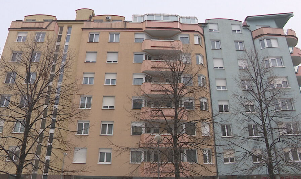 Prvé bývanie je čoraz nedostupnejšie: Česi sprísnia hypotéky, NBS pripúšťa možné zmeny