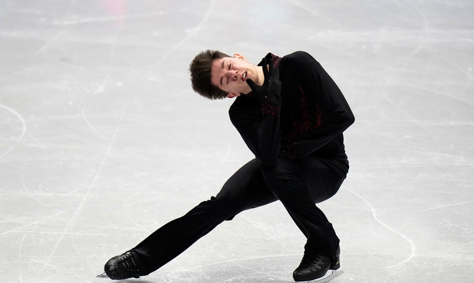 HAGARA roztlieskal Prahu, drží postupovú priečku