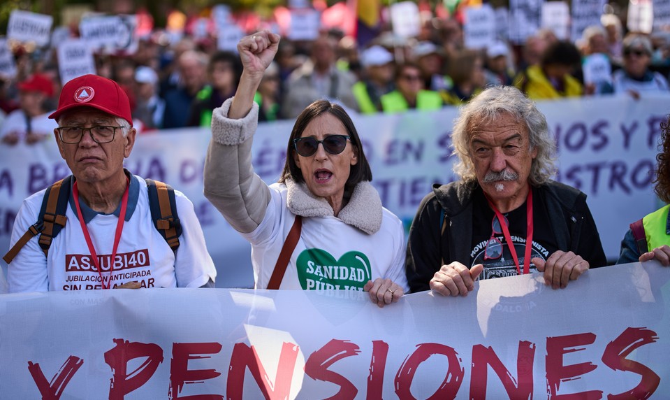 V Madride protestovali tisíce ľudí za ochranu dôchodkov, obávajú sa privatizácie systému