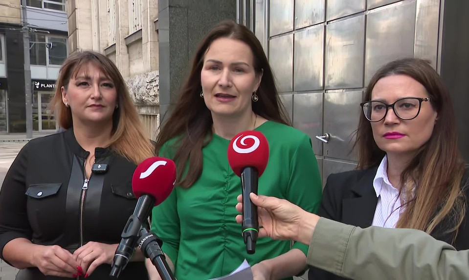 „Spolu všetci pijeme“ na protidrogovej akcii pre deti? SaS podáva trestné oznámenie