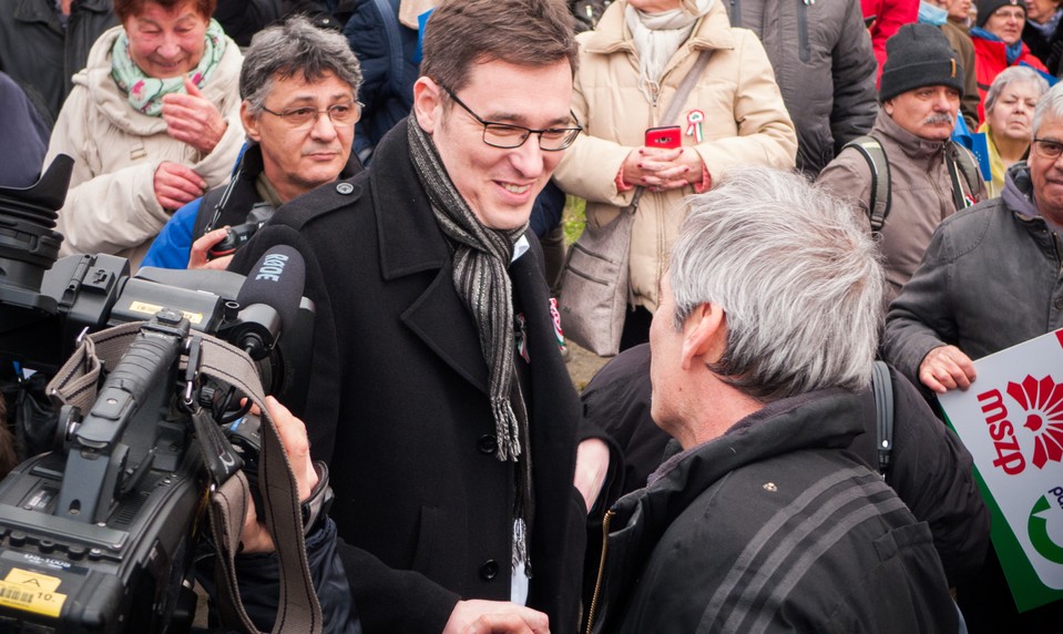 Maďarská prokuratúra stiahla obvinenia voči starostovi Budapešti v prípade LGBT+ pochodu