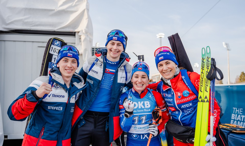 Slovenskí biatlonosti ŠTVRTÍ v miešanej štafete