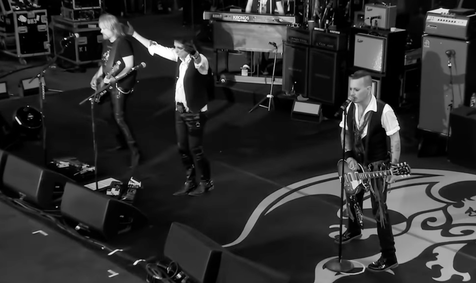 Johnny Depp a jeho kolegovia majú problém! Nechali na Slovensku poriadnu sekeru!