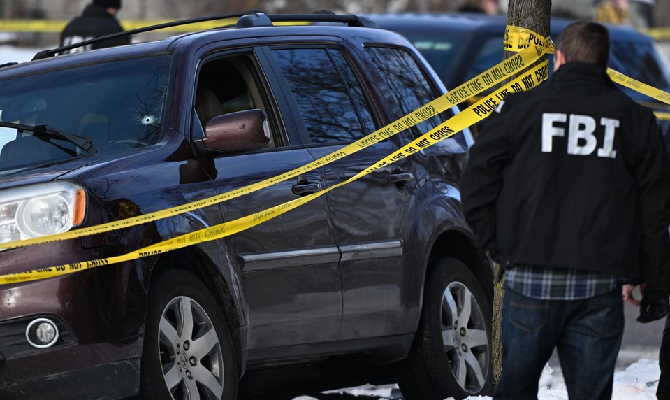 Imigračný agent v Minneapolise zastrelil ženu, podľa úradu sa ho snažila prejsť autom