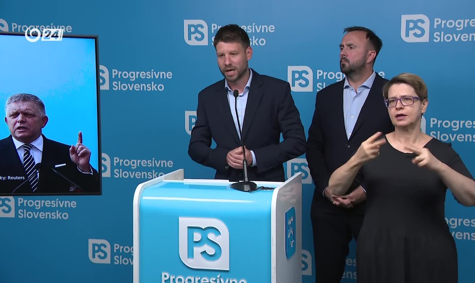 Transakčná daň sa má zrušiť, opozícia posiela tvrdé odkazy. Šimečka: Sú obyčajní babráci