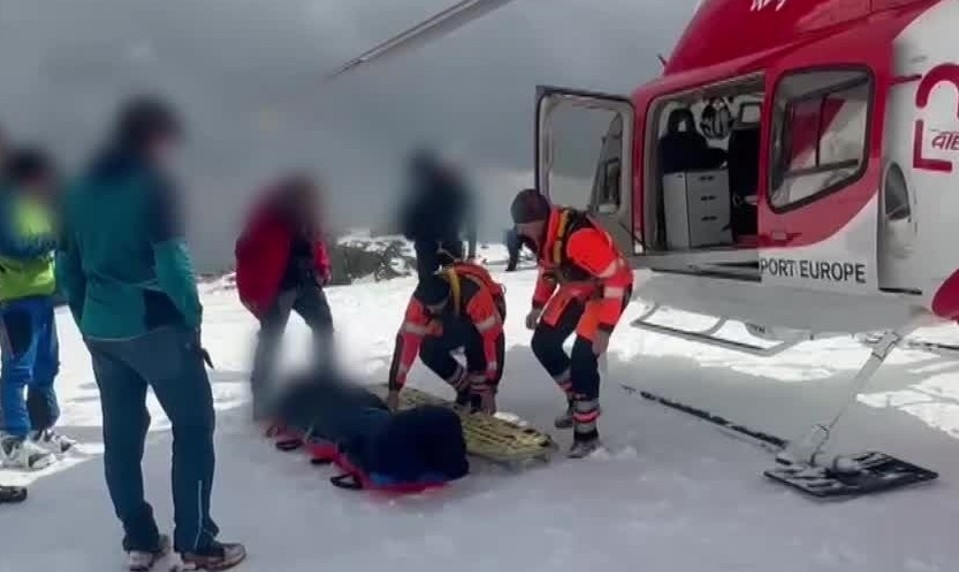 Zranenú turistku evakuovali z Téryho chaty, skialpinistka prežila 250-metrový pád