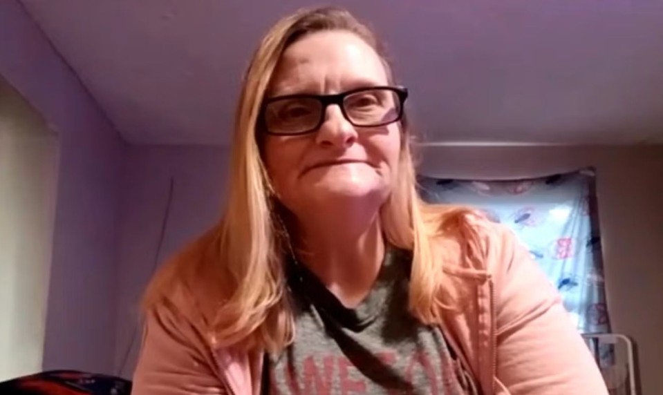 AI ju označila za páchateľku lúpeže. Angela strávila mesiace vo väzení, hoci bola nevinná