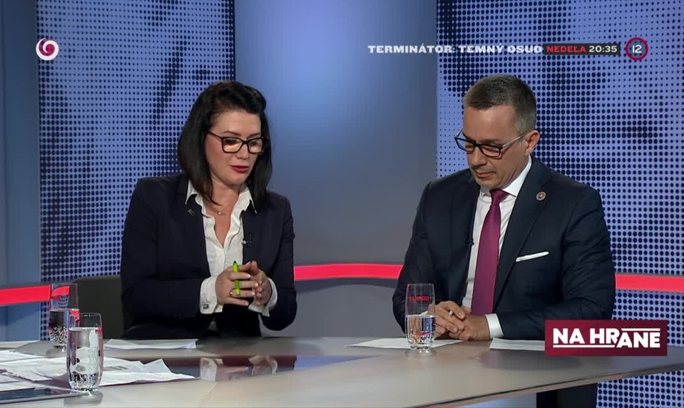 Na hrane s Bittó Cigánikovou a Tomášom vo víre vášní: "Zarezanie" Krajniaka v priamom prenose a reči o tlačení k múru