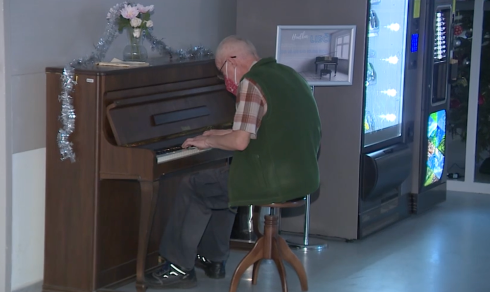 Štedrý deň v onkologickom ústave: Pacienti si pod stromček prajú to, čo sa nedá kúpiť