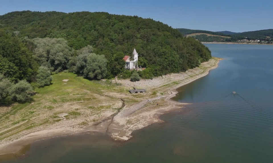 Namiesto lode išli ku kostolu pešo. Domaša naďalej trpí nedostatkom vody