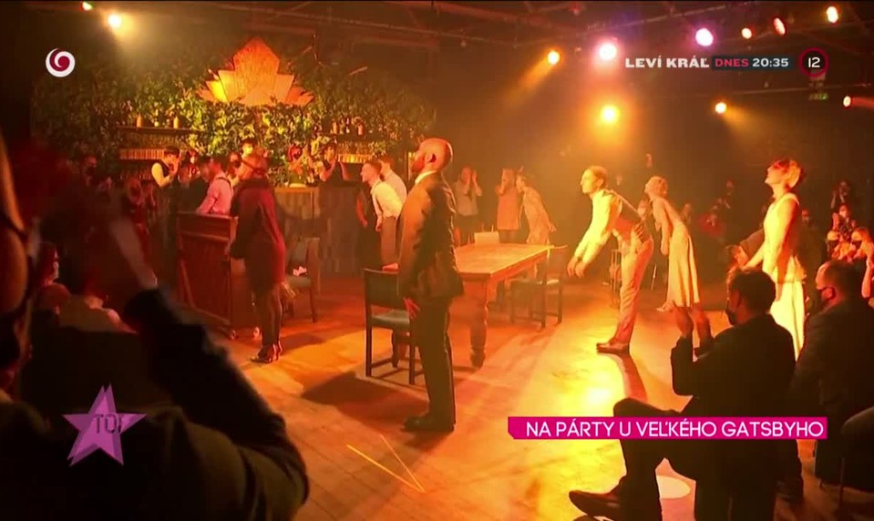NA PÁRTY U VEĽKÉHO GATSBYHO