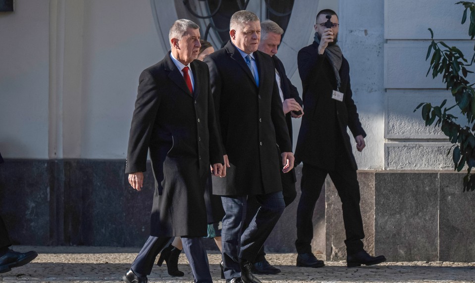Fico a Babiš hovoria o prehĺbenej spolupráci krajín. Avizujú memorandum