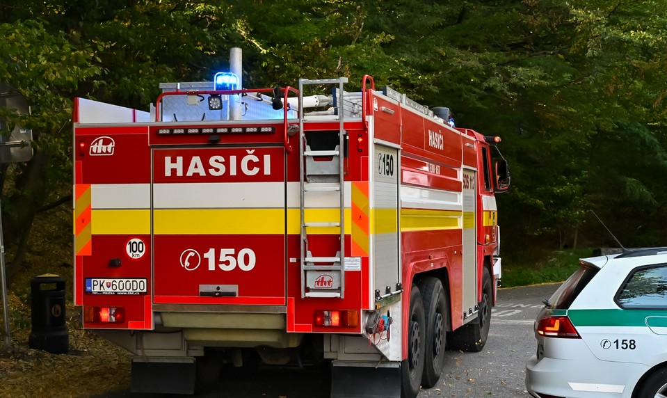 Nehoda na železničnom priecestí: Vlak na Orave narazil do auta