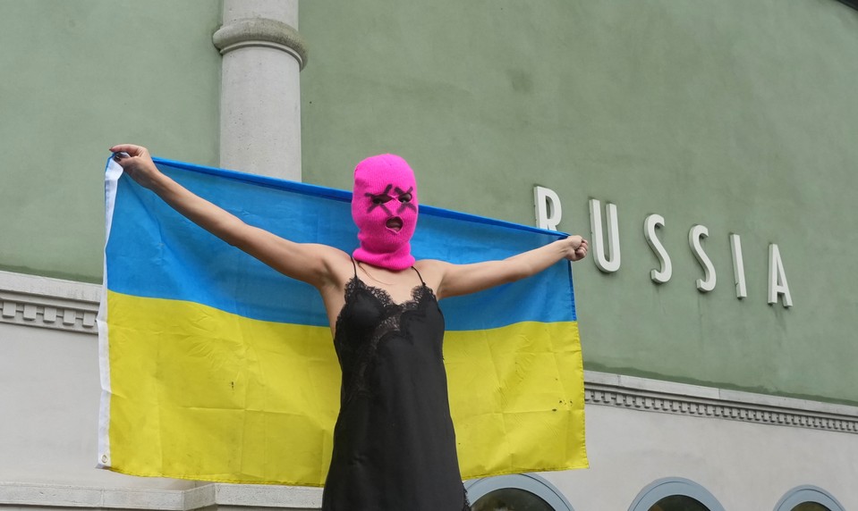 Protesty sprevádzali otvorenie benátskeho Bienále. Aktivistky kritizovali ruskú účasť