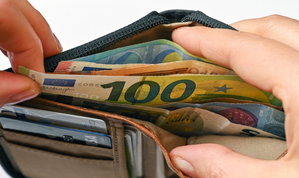 Minister financií sa transakčnej dane nevzdáva, hoci sklamala výnosom