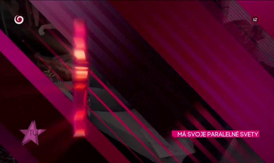 MÁ SVOJE PARALELNÉ SVETY