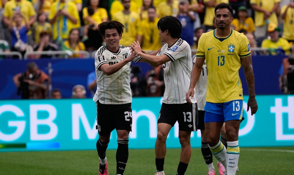 Japonci strelili Brazílii otvárací GÓL