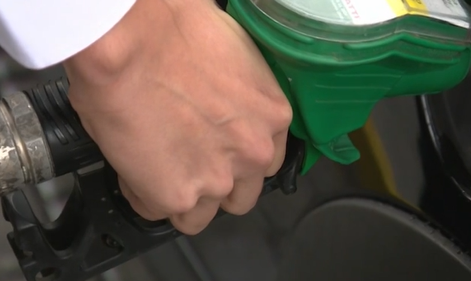 Samoobslužné čerpacie stanice napokon zatvárať nemusia. Ministerstvo spresnilo pravidlá