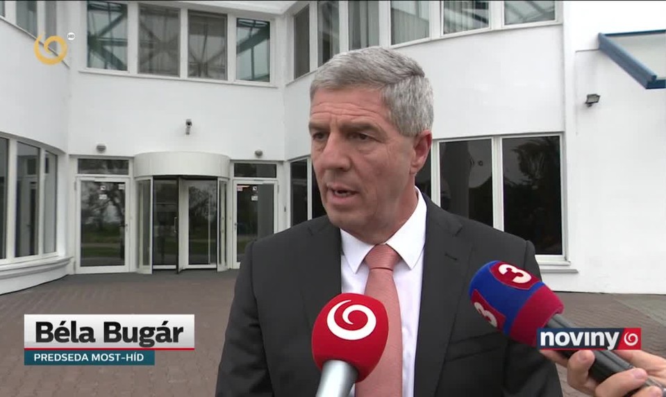 Bugárovci nepodporia Smer